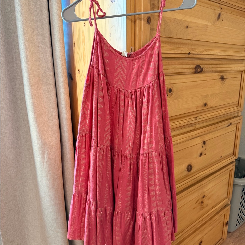 Pink dress